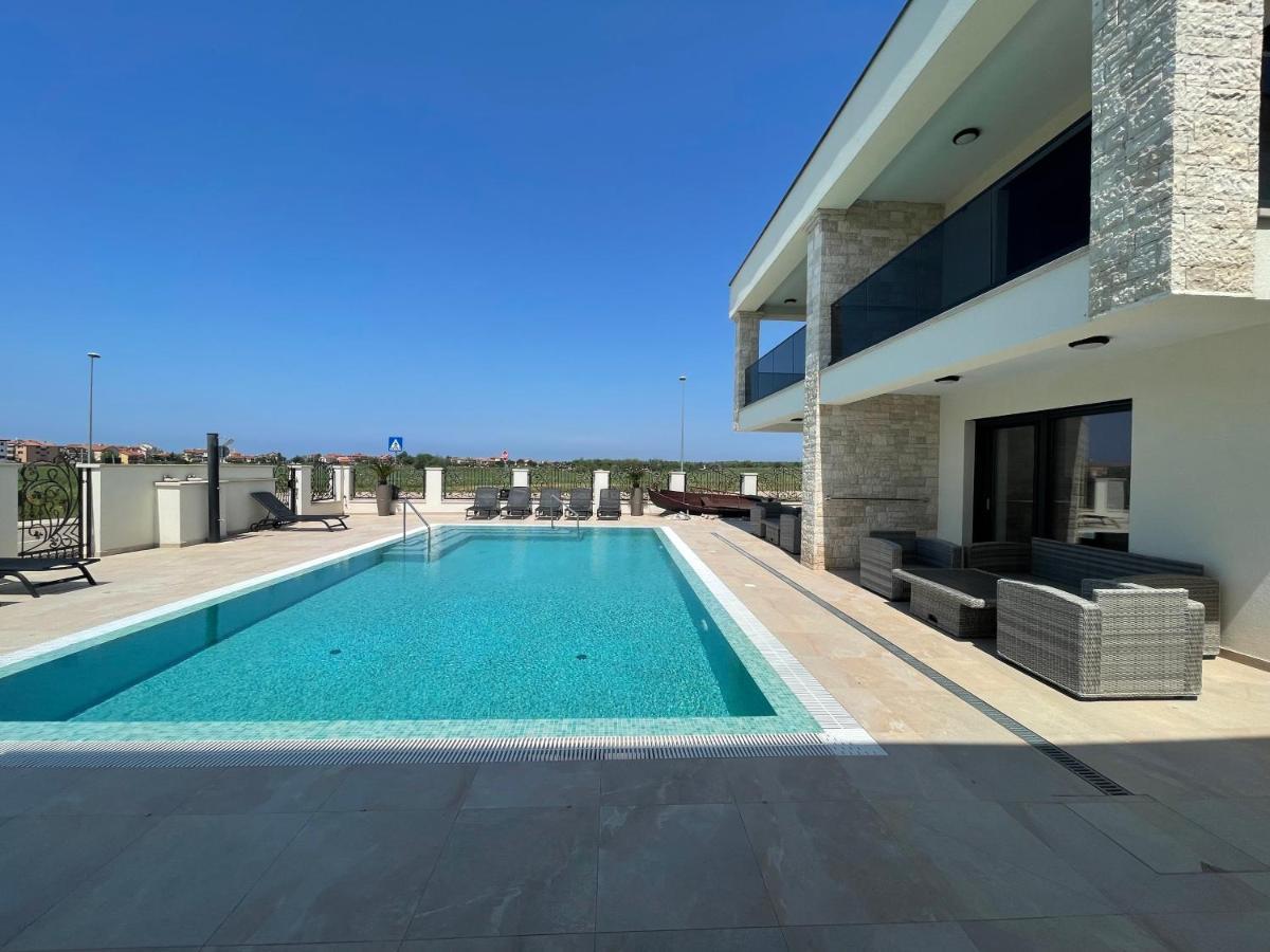 Vila Softic Amra Umag Exterior photo